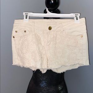 Women’s shorts